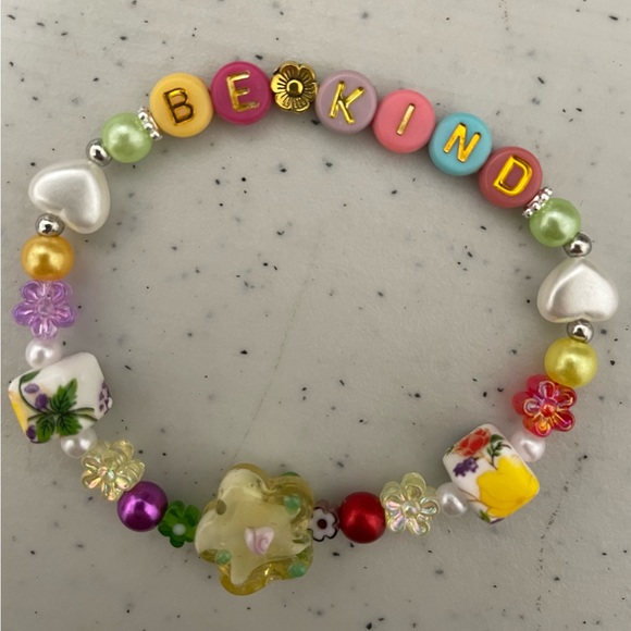 Meet your Posher, Stephanie - Picture 11 of 11